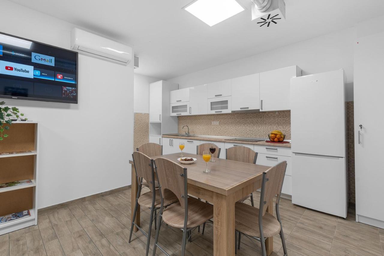 Hostel Elli Split Zewnętrze zdjęcie